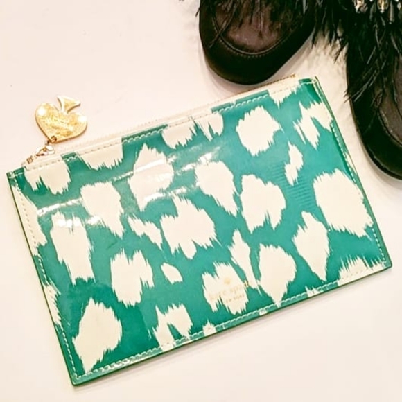 kate spade Handbags - Kate Spade leopard green clutch